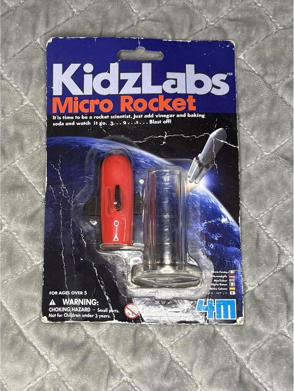 Kidzlab Micro Rocket launcher Science Experiment